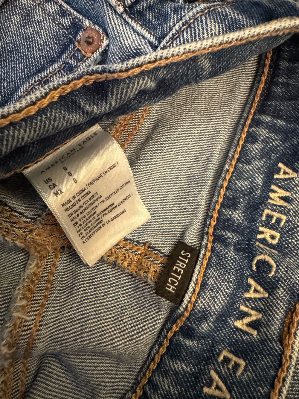American Eagle Outfitters Light Blue High-Rise Frayed Hem Jean Shorts - Picture 3 of 3